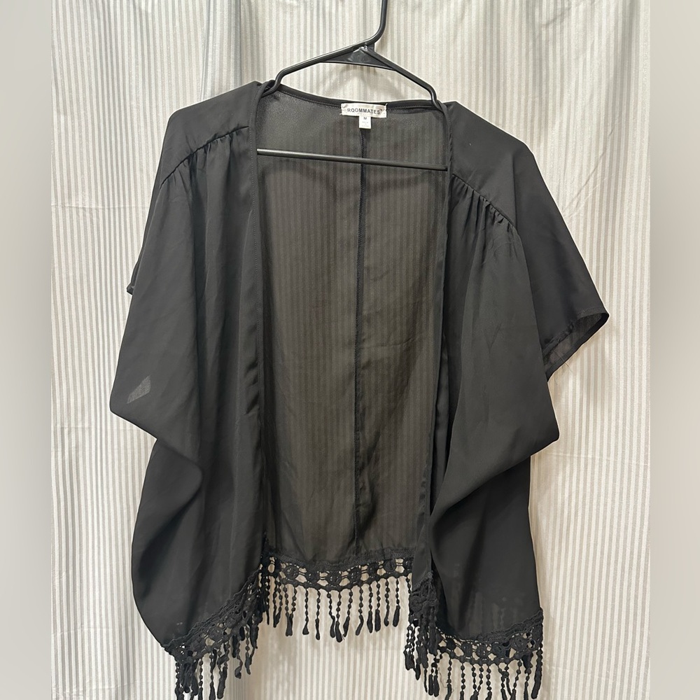 Black short sleeved cardigan by Roommates size M